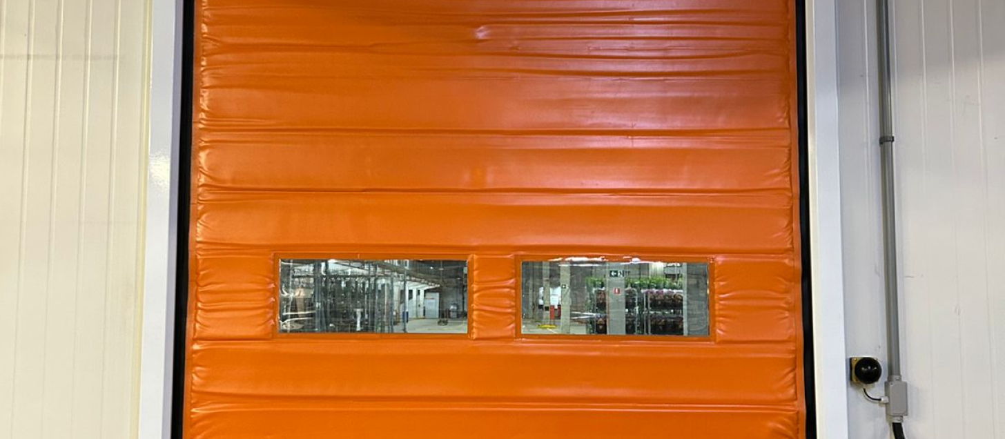 11874818040_runcorp_industria_de_portas_automaticas_industriais_3_1 - Runcorp - Indústria de Portas Automáticas Industriais